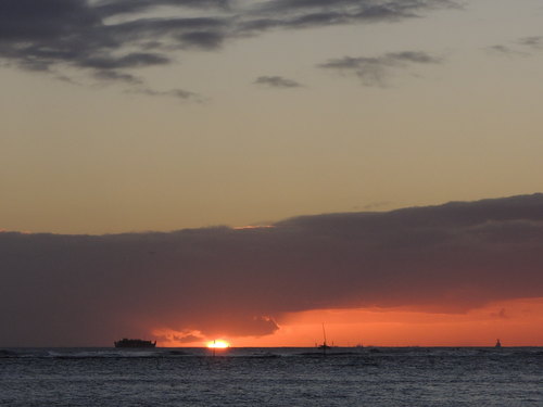 ハワイのビーチでサンセット画像撮影（ニコンP310で撮影）