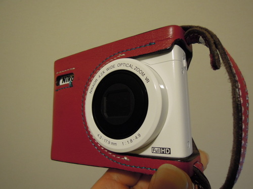 Nikon COOLPIX P310用ケース（クレイスミスP300用ケースが使える）