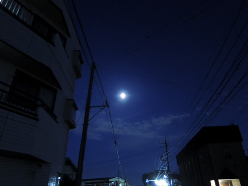 月（スーパームーン！？）を撮影 Nikon COOLPIX P310使用